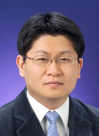 증명사진-팽준영(Jun-Young Paeng) e-mail용